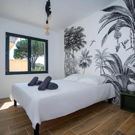 Moderne Confort-jacuzzi-piscine Saint-Quentin-la-Poterie
